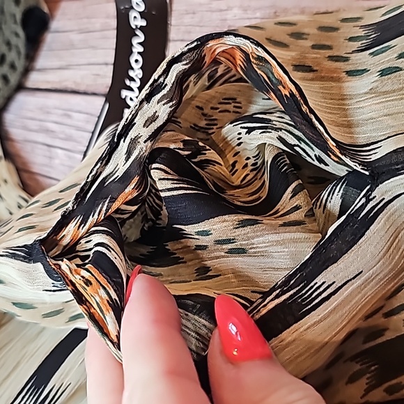 NWT MADISON PAIGE SLEEVELESS LINED CROCHET BEADED ELASTIC FLOUNCE DRESS - Picture 12 of 16